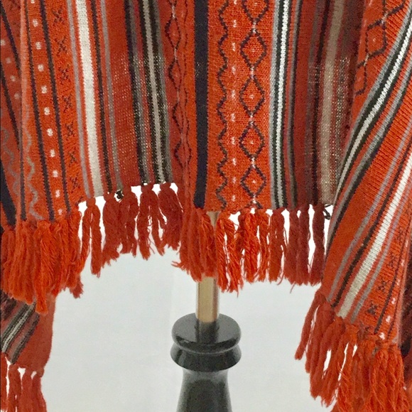 Boho High Low Open Vest with Fringe - Picture 4 of 6